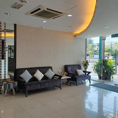 Bg Business Hotel Bukit Mertajam Extérieur photo