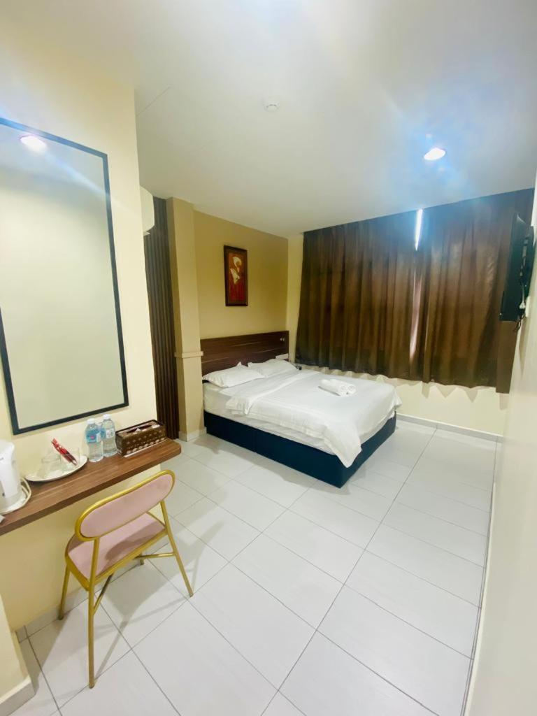Bg Business Hotel Bukit Mertajam Extérieur photo